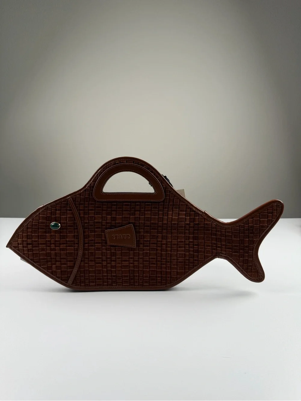 Staud Cleo Fish Bag in Tabac